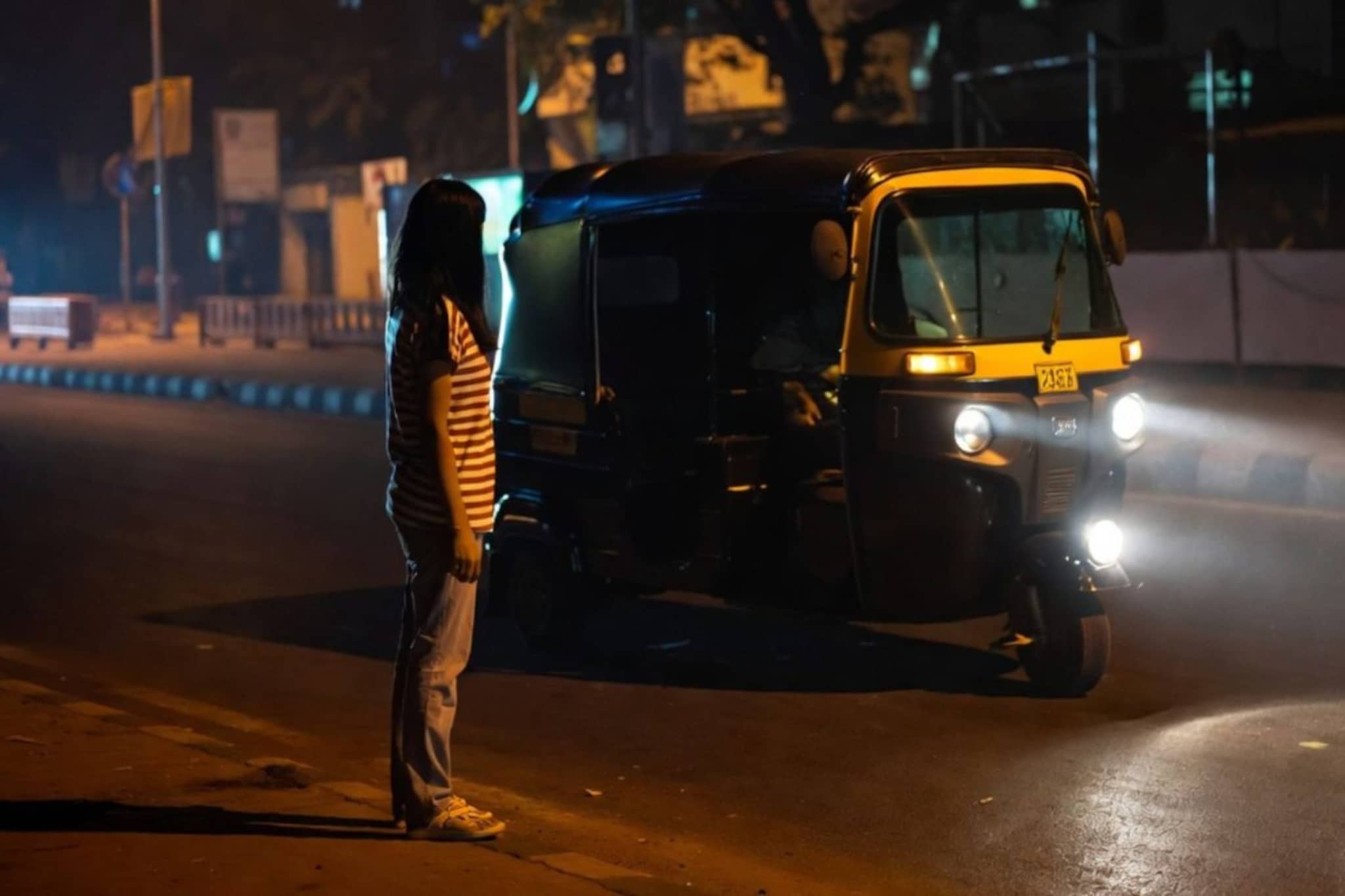 22 वर्षीय तरुणीवर 3 रिक्षाचालकांचा सामूहिक अत्याचार, महाराष्ट्राला हादरवणारी घटना!