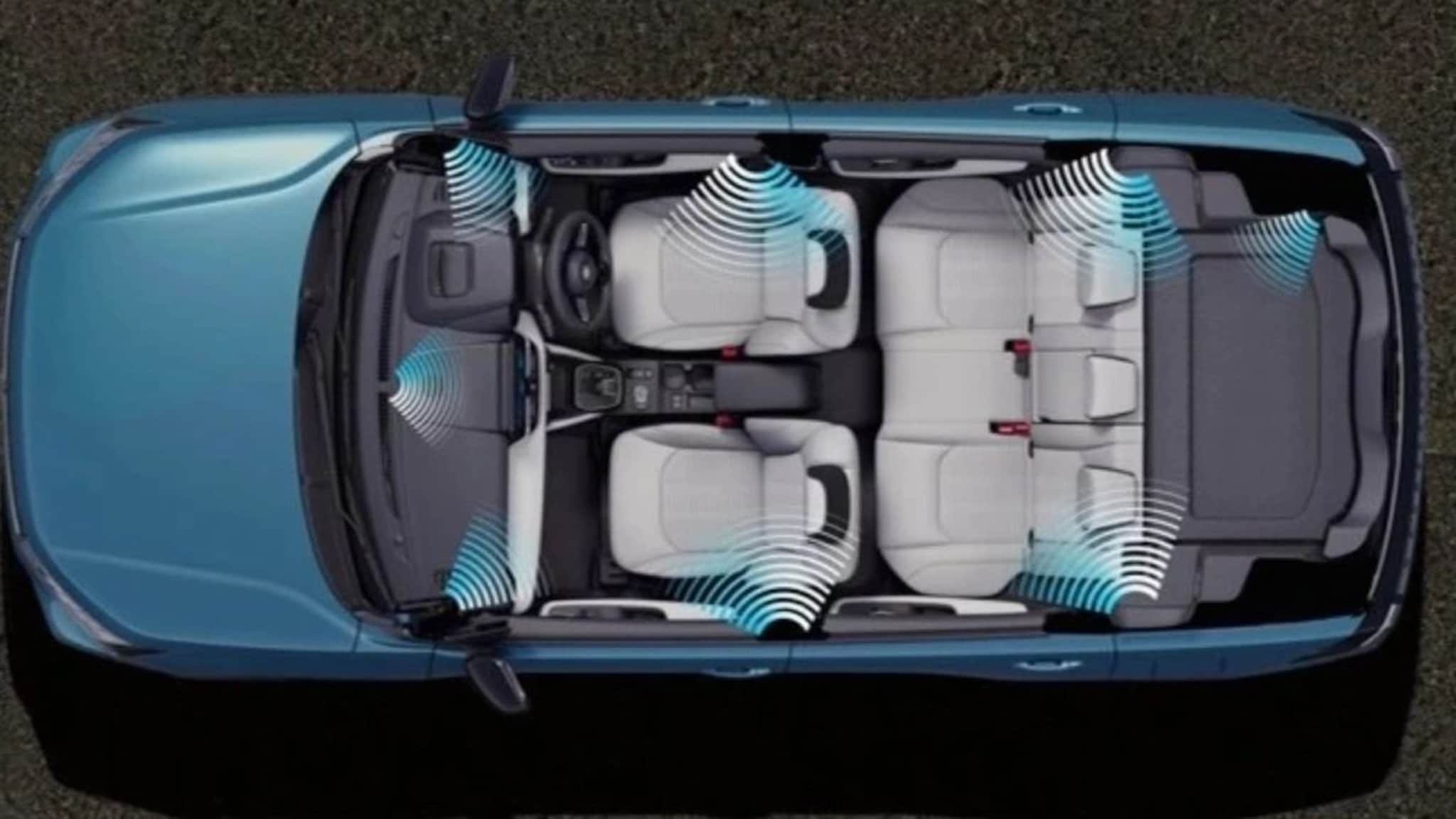 28 किमी मायलेज, टँकसारखी मजबूत अशी Maruti ची SUV, मार्केटमध्ये घातला धुमाकूळ