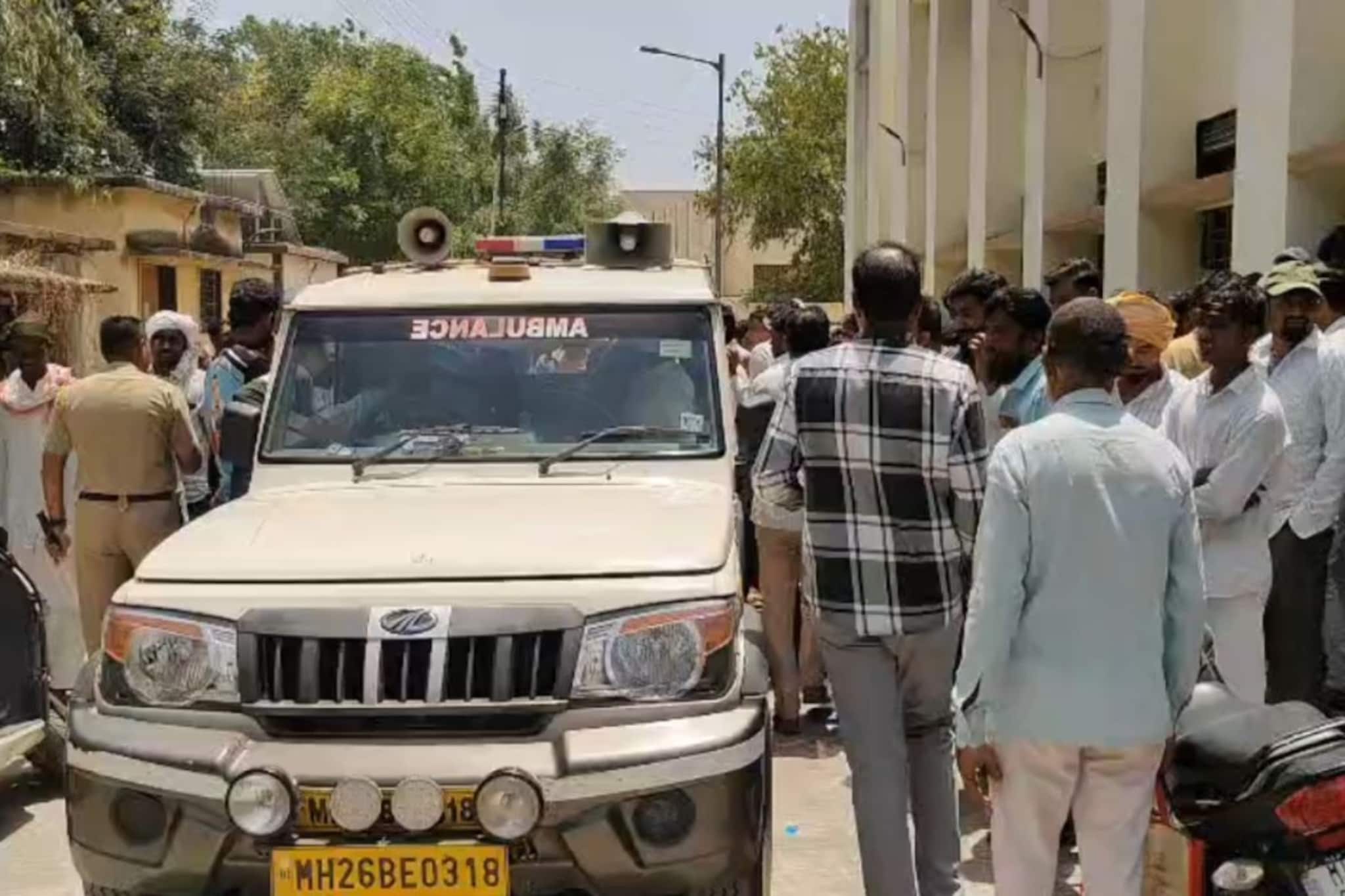 नांदेडमध्ये पुन्हा रक्तरंजित राडा, 4 जणांवर तलवारीने हल्ला, नगरसेवकावर गंभीर आरोप