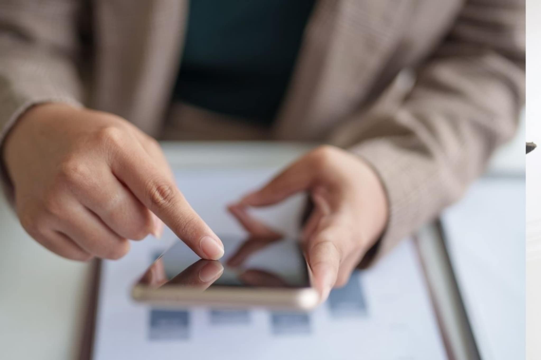 फोनमधील बॅकग्राउंड ॲप्स वारंवार बंद करताय? सावधान! बॅटरी वाचण्याऐवजी होऊ शकतं मोठं नुकसान, जाणून घ्या सत्य