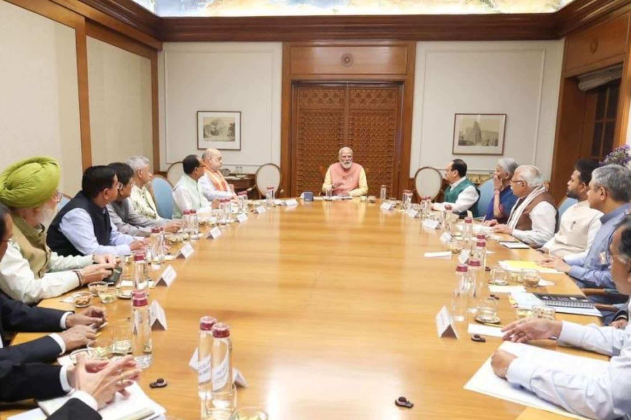 PM Modi: काही तरी महत्त्वाचा निर्णय होणार? पंतप्रधान मोदींच्या अध्यक्षतेखाली हाय लेव्हलची बैठक संपली