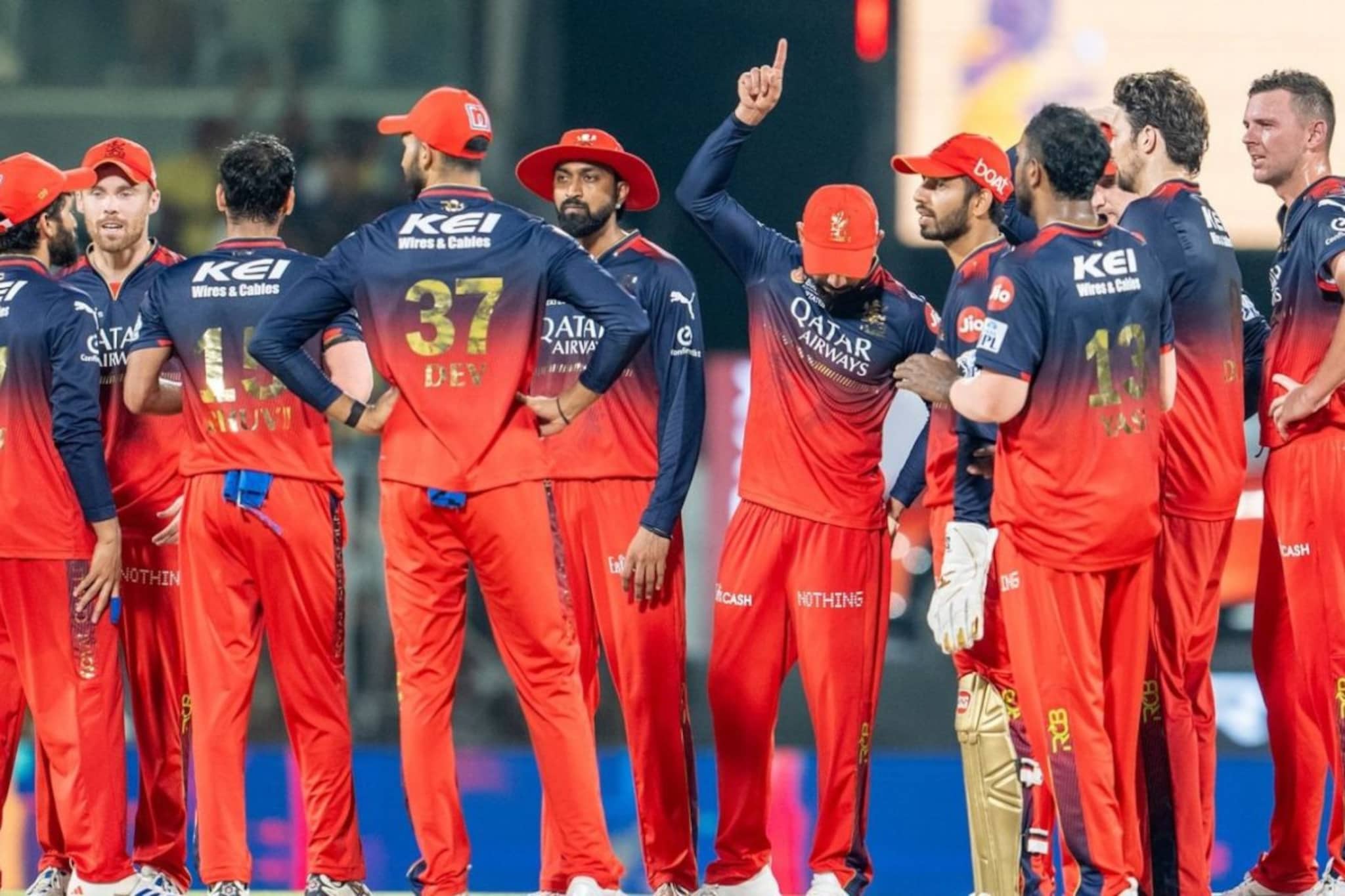 'मला खेळायला द्या...', RCB चा स्टार कोर्टात, IPL सुरू होताच मोठी कॉन्ट्रोव्हर्सी!