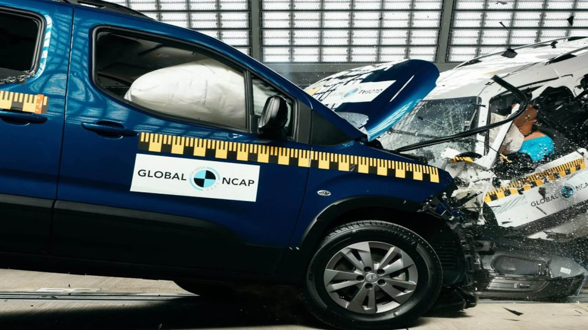 'या' आहेत देशातील सर्वात सुरक्षित SUV! क्रॅश टेस्टमध्ये मिळालीये 5-स्टार रेटिंग, लिस्ट पाहाच