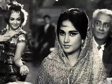 11 व्या वर्षी केलं डेब्यू, पतीने लेकाच्या वाढदिवशी अभिनेत्रीवर झाडल्या गोळ्या