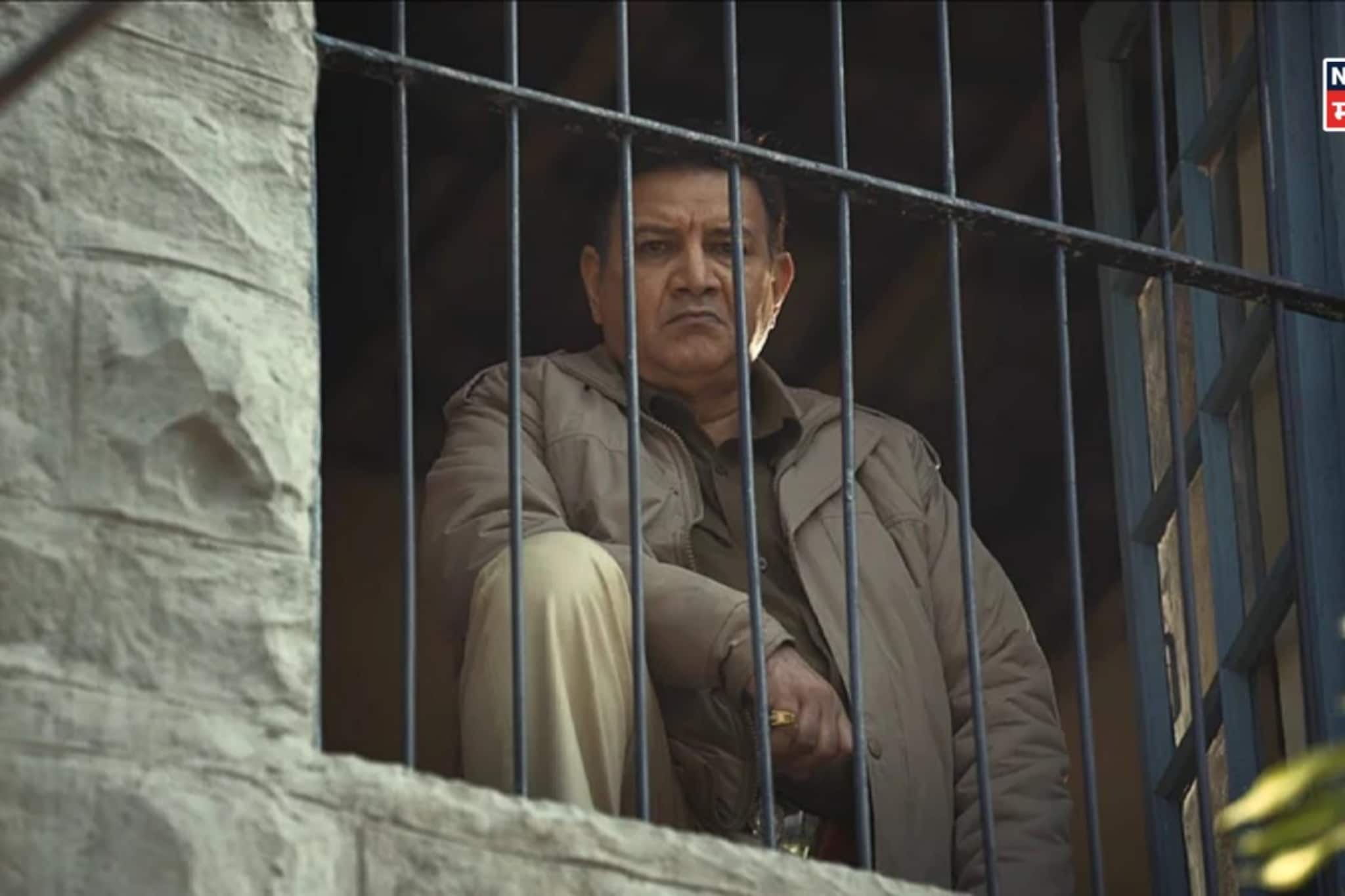 131 मिनिटांची जबरदस्त क्राइम थ्रिलर, OTT रिलीजच्या तिसऱ्याच दिवशी ठरली नंबर 1 131 मिनिटांची जबरदस्त क्राइम थ्रिलर, OTT रिलीजच्या तिसऱ्याच दिवशी ठरली नंबर 1