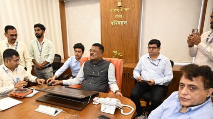 प्रताप सरनाईक (मंत्री)