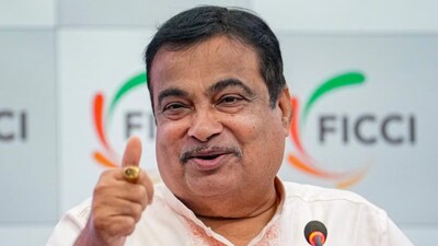Gadkari Reaffirms Ethanol Benefits Amidst Controversy: "No Vehicle Damage, Farmers Benefiting"