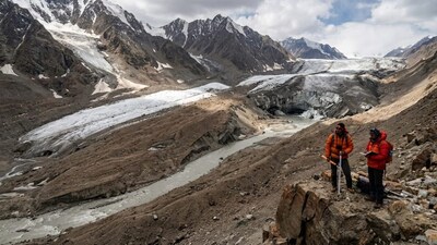 Himalayan Glaciers Retreat 25 KM, Experts Warn of Kedarnath-Like Disaster