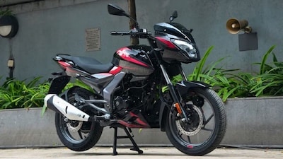बजाज पल्सर फेस्टिव्ह ऑफर