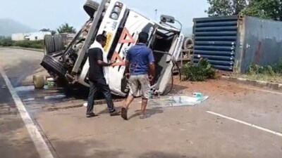 Mumbai Goa Accident