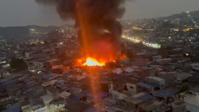Massive Fire Rages in Saki Naka Mumbai on Dussehra, 12 Shops Burnt
