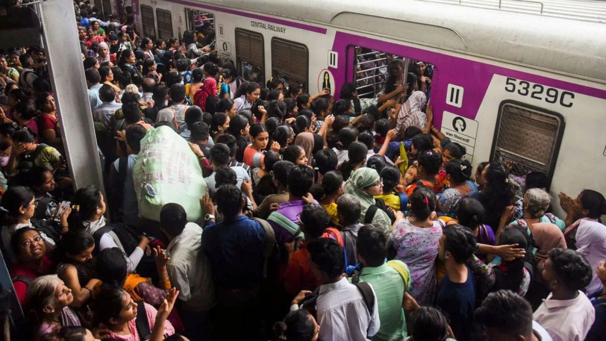Photo : News18 Marathi Mumbai : trois morts et chaos ferroviaire sur la ligne centrale