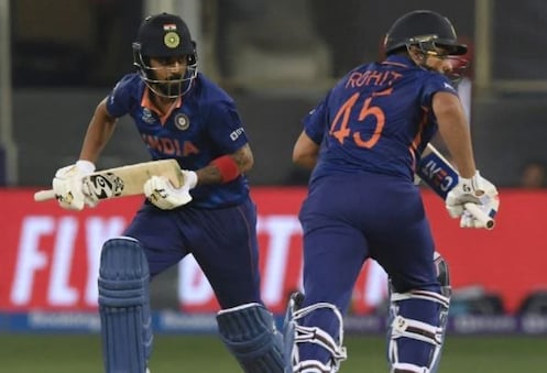 କେ.ଏଲ୍. ରାହୁଲ (KL Rahul) ଓ ରୋହିତ ଶର୍ମାଙ୍କ (Rohit Sharma) ଚମତ୍କାର ବ୍ୟାଟିଂ ଯୋଗୁଁ ଭାରତ ସ୍କଟଲ୍ୟାଣ୍ଡକୁ ଆଠ ୱିକେଟରେ ହରେଇଲା ।