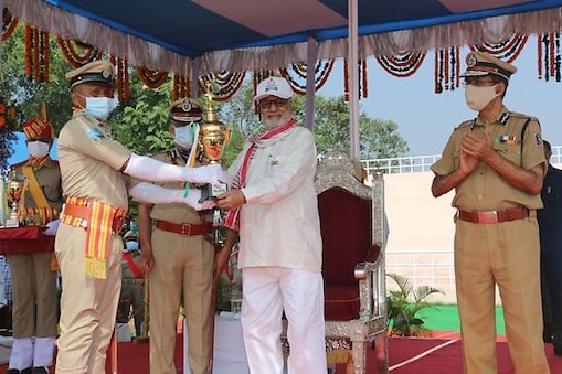 ରାଜ୍ୟରୁ ନିଶା କାରବାର ରୋକିବା ପାଇଁ ଓଡ଼ିଶା ପୋଲିସକୁ ଅନୁରୋଧ କରିଛନ୍ତି ରାଜ୍ୟପାଳ
