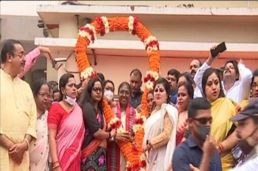 ଭୁବନେଶ୍ୱରରେ ପହଞ୍ଚିଲେ ରାଷ୍ଟ୍ରପତି ପାର୍ଥିନୀ ଦ୍ରୌପଦୀ ମୁର୍ମୁ ।