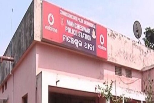 ଝୁଲନ୍ତା ଅବସ୍ଥାରେ ମହିଳାଙ୍କ ମୃତଦେହ ଉଦ୍ଧାର