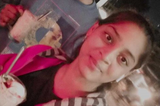 ରାଗିଂକୁ ସହ୍ୟ କରିନପାରି ଆତ୍ମହତ୍ୟା କଲେ ଛାତ୍ରୀ