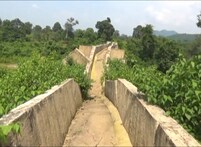 ମାତ୍ର ୨ ବର୍ଷରେ ମାଟିରେ ମିଶିଲା ଆପ୍ରୋଚ୍ କେନାଲ୍, ତଦନ୍ତ ଦାବି କରିଛନ୍ତି ଚାଷୀ