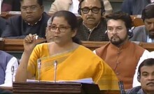 ବଜେଟ ୨୦୨୦: ଚ଼ାଷୀଙ୍କ ପାଇଁ ୧୬ଟି ଯୋଜନା ଘୋଷଣା; ଆୟକର ସ୍ଲାବ୍‌ରେ ପରିବର୍ତ୍ତନ