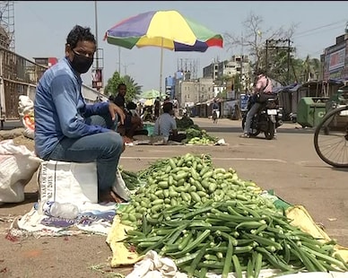 ଲକଡାଉନ୍ ପ୍ରଭାବ: କଟକରେ ପରିବା ଦରରେ ରେକର୍ଡ଼ ହ୍ରାସ; ୨୦୦ ଟଙ୍କାରେ ଫୁଲ୍ ହୋଇଯାଉଛି ବ୍ୟାଗ୍