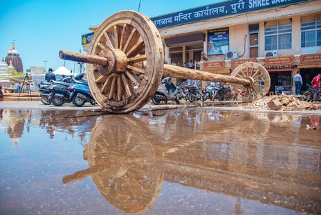 ମହାପ୍ରଭୁଙ୍କ ରଥ ଯାତ୍ରା: ଭଉଁରୀ ତିଥିରେ ରଥ ଖଳାରେ ହେଲା ତିନି ରଥର ଅଖ ଚକ ସଂଯୋଗ ବିଧି