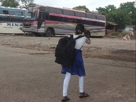 ସଟଡାଉନ୍: ପୋଲିସ ନିର୍ଦ୍ଦେଶନାମାକୁ ନେଇ ପ୍ରଶ୍ନ ଉଠାଇଲେ ବସ୍ କର୍ମଚାରୀ ଓ ଯାତ୍ରୀ