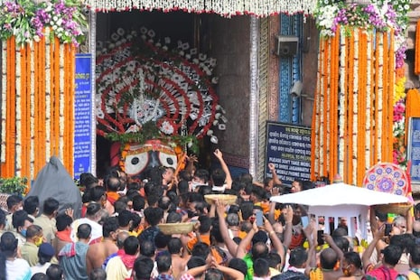 କୋଭିଡ଼ ନେଗେଟିଭ୍ ସେବାୟତ ଓ ପୋଲିସ ଟାଣିପାରିବେ ରଥ; ବାହୁଡ଼ା ଆଗରୁ ହେବ ୨ ଥର ଟେଷ୍ଟ