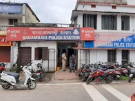 କଟକ: ଘରର ସମସ୍ତ ସଦସ୍ୟ କୋଭିଡ଼ ସେଣ୍ଟରରେ ଥିବା ସୁଯୋଗ ନେଇ ଘରେ ଲୁଟ୍ କଲେ ଲୁଟେରା