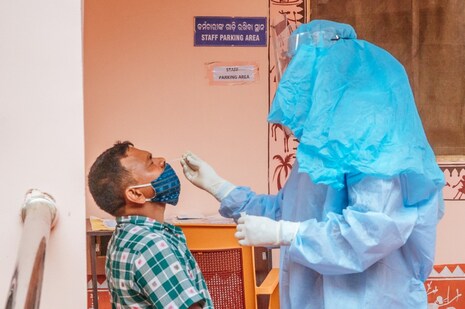 ରାଜ୍ୟରେ ଆଉ ୧୦ ଜଣଙ୍କ ଜୀବନ ନେଲା କରୋନା; ମୋଟ ମୃତକ ୩୭୨; ପୁଣି ୨,୫୮୯ ନୂଆ ମାମଲା ଚିହ୍ନଟ ହେଲେ