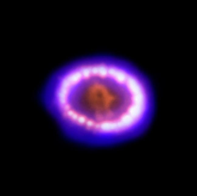  SN୮୭A: ଫେବୃଆରୀ ୧୯୮୭ରେ ନିକଟସ୍ଥ ଗାଲାକ୍ସି ବଡ଼ ମ୍ୟାଗେଲାନିକ୍ କ୍ଲାଉଡର ଦକ୍ଷିଣ ଗୋଲାର୍ଦ୍ଧରେ ଏକ ବସ୍ତୁର ଆବିଷ୍କୃତ ହୋଇଥିଲା । ଏହା ସୁପରନୋଭା ୮୭A ଭାବରେ ଜଣାଶୁଣା । (Pic - NASA)