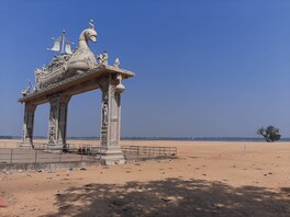 news18 - ଏ ବର୍ଷ ଆୟୋଜିତ ହେବନି କଟକର ପ୍ରସିଦ୍ଧ ବାଲିଯାତ୍ରା; ସାମୁହିକ ବୋଇତ ବନ୍ଦାଣ ବି ମନା