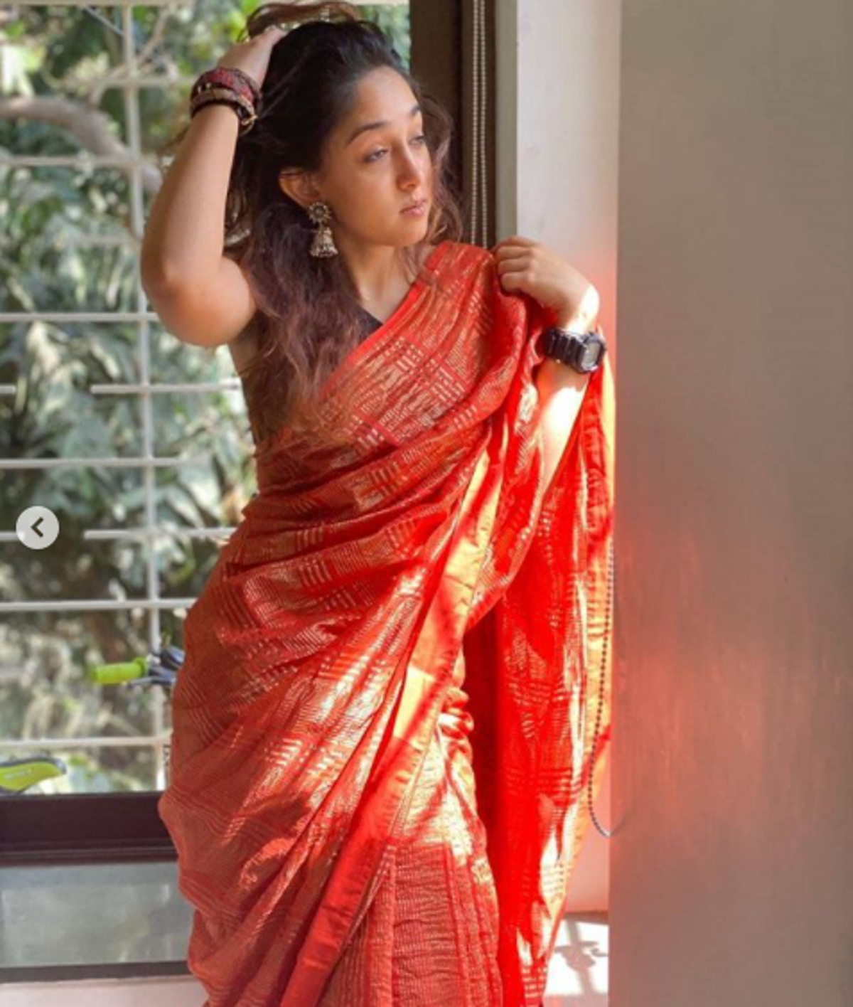  ‘‘ମୁଁ ଆଗକୁ ବଢ଼ିଗଲି, ହେଲେ ସେହି ଘଟଣା ଏମିତି କିଛି ନୁହେଁ ଯାହା ମୋତେ ସାରା ଜୀବନ ଭୟଭୀତ କରିବ । ଆଉ ସେଇଟା ଏମିତି କିଛି ନୁହେଁ ଯାହା ମୁଁ ୧୮-୨୦ ବର୍ଷ ବୟସରେ ଯେମିତି ଅନୁଭବ କରୁଥିଲି ସେମିତି ଅନୁଭବ କରିବି,’’ କହିଛନ୍ତି ଇରା ।