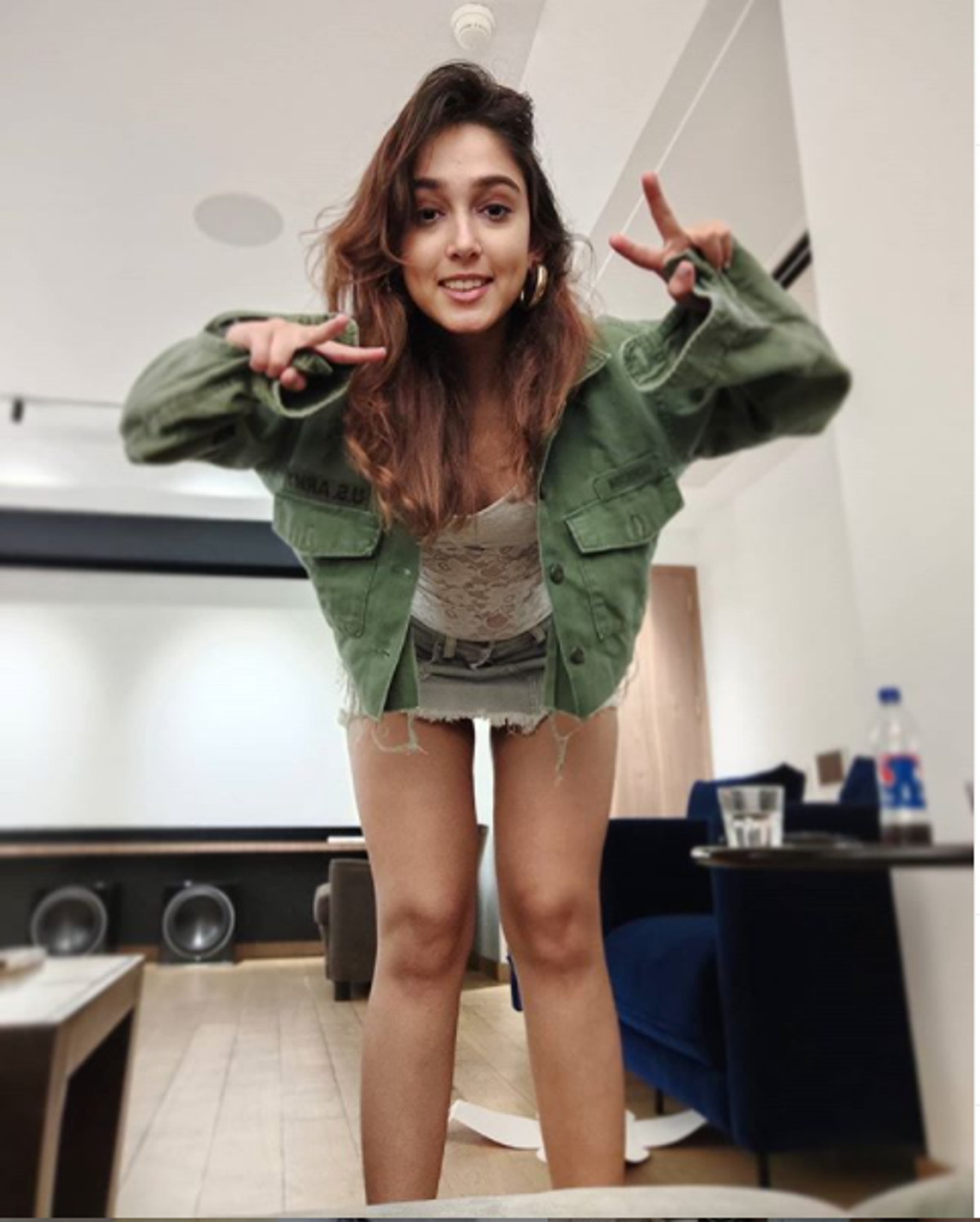  ଇରା ଖାନ ଏ କଥା ବି କହିଛନ୍ତି ଯେ ତାଙ୍କ ପିତାମାତାଙ୍କ ମଧ୍ୟରେ ଛାଡ଼ପତ୍ର ବି ତାଙ୍କୁ ଆଘାତ ଦେଇ ନଥିଲା କାରାଣ ତାହା ସୌହାର୍ଦ୍ଧପୂର୍ଣ୍ଣ ଥିଲା ।