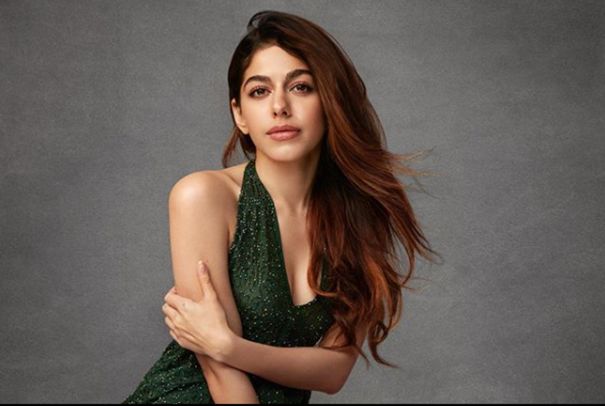  ଅଭିନେତ୍ରୀ ଅଲାୟା ଫର୍ଣ୍ଣିଚରୱାଲା