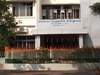 ବର୍ତ୍ତମାନ ଆୟୁର୍ବେଦ ଡାକ୍ତରମାନେ କରିପାରିବେ ଅସ୍ତ୍ରୋପଚାର; ସ୍ୱାଗତ କଲେ ଆୟୁଷ ଡାକ୍ତର