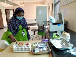 news18 - ସମ୍ ହସପିଟାଲରେ ଆରମ୍ଭ ହେଲା କରୋନା ଟିକାର ମାନବ ପରୀକ୍ଷଣ; ୩ ମାସ ଲାଗିପାରେ