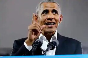 news18 - ବାରାକ ଓବାମା ନିଜ ପୁସ୍ତକରେ ଲେଖିଛନ୍ତି - ପିଲାଦିନେ ଶୁଣୁଥିଲେ ରାମାୟଣ ଓ ମହାଭାରତ