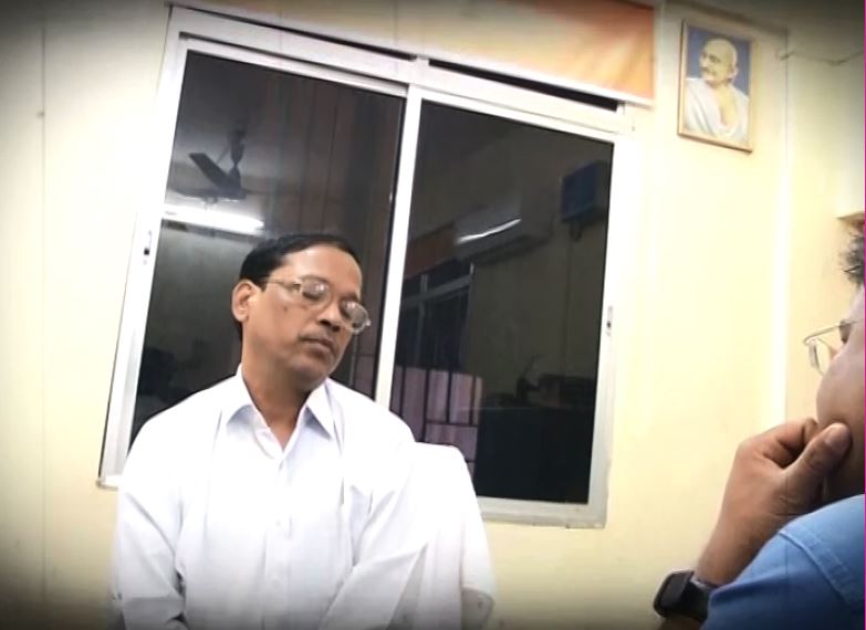  ଯେଉଁ ସମୟରେ ଚିଟ୍‌ ଫଣ୍ଡ୍‌ ଘୋଟାଲାକୁ ନେଇ ସାରା ରାଜ୍ୟରେ ସୃଷ୍ଟି ହୋଇଥିଲା ଆଲୋଡ଼ନ, ସେତେବେଳେ ପ୍ରବୀର ଦେଖାଇଥିଲେ ତାଙ୍କ ରିପୋର୍ଟିଂର କମାଲ୍ ।