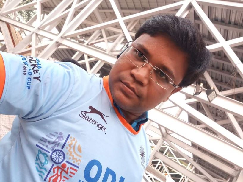  ସାରା ଓଡ଼ିଶାରେ ଛାଇ ଯାଇଥିବା ଏହି ଯୁବ ରିପୋର୍ଟରଙ୍କ ଦୀର୍ଘ ୧୩ ବର୍ଷର ସାମ୍ବାଦିକତା କରିଅରରେ ପଡ଼ିଛି ଏକ ନିର୍ମମ ପୂର୍ଣ୍ଣଚ୍ଛେଦ ।