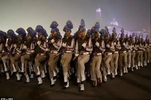 news18 - ପରେଡରେ ଯୋଗଦେବା ପାଇଁ ଦିଲ୍ଲୀରେ ପହଞ୍ଚିଥିବା ପ୍ରାୟ ୧୫୦ ସୈନିକ କରୋନା ପଜିଟିଭ: ସୂତ୍ର