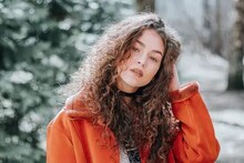 ଶୀତଦିନେ ଏହି ଗୋଟିଏ ଜିନିଷର କରନ୍ତୁ ବ୍ୟବହାର; କେଶ ହୋଇଯିବ ସଫ୍ଟ ଓ ସାଇନି