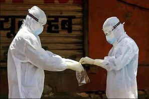 news18 - ଭାରତରେ କରୋନାର ନୂଆ ଷ୍ଟ୍ରେନରେ ଆଉ ୧୪ ଜଣ ସଂକ୍ରମିତ ହେଲେ; କେବଳ ଦିଲ୍ଲୀରୁ ୮ ଜଣ ରୋଗୀ