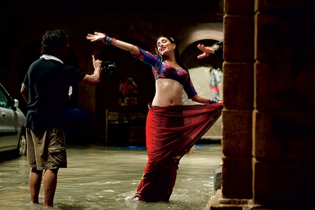  ଏକ ଫିଲ୍ମର ଦୃଶ୍ୟରେ କରୀନା