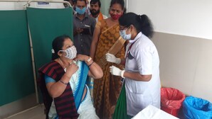 news18 - କରୋନା ଟିକାକରଣରେ ଓଡ଼ିଶା ଦେଶରେ ପ୍ରଥମ ସ୍ଥାନରେ; ‘‘ଆଉ UK ଭୂତାଣୁର ଡର ନାହିଁ’’