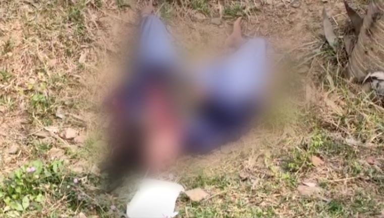  ବୁଧବାର ସକାଳେ ପୁଣି ପରିବାର ଲୋକେ ହ୍ୱାଟ୍ସଆପରେ କହିଥିଲେ, ‘‘ଯଦି ତୁ କଥା ହୋଇପାରୁନୁ, ତେବେ ତୋ’ ସାଙ୍ଗ ସହ କଥା କରାଇ ଦେ ।’’ କିନ୍ତୁ ଆଉ ଝରାଫୁଲଙ୍କ ପକ୍ଷରୁ କୌଣସି ଉତ୍ତର ମିଳି ନ ଥିଲା । ମୋବାଇଲ ଫୋନରେ ଥିବା ଏହି ଶେଷ ଚାଟିଂ ପୋଲିସକୁ ଦେଇପାରେ ଅନେକ କିଛି ପ୍ରମାଣ ।