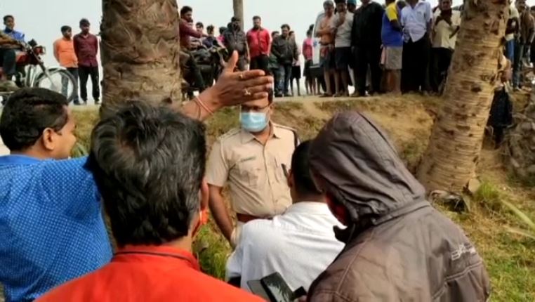  ପୋଲିସ୍ ସିସିଟିଭି ଫୁଟେଜ୍‌ ଆଧାରରେ ତଦନ୍ତ ଆରମ୍ଭ କରିଛି ।