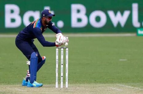 IND vs AUS: ଭାରତକୁ ବଡ଼ ଝଟକା; ଅଷ୍ଟ୍ରେଲିଆ ବିପକ୍ଷ ଟେଷ୍ଟ ସିରିଜରୁ ବାଦ୍ ପଡିଲେ କେଏଲ ରାହୁଲ