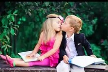 ପିଲାମାନେ ଟିଭିରେ ଚୁମ୍ବନ ଦୃଶ୍ୟ ଦେଖି ଏହା ବିଷୟରେ ପଚାରିଲେ କିପରି ବ୍ୟାଖ୍ୟା କରିବେ?