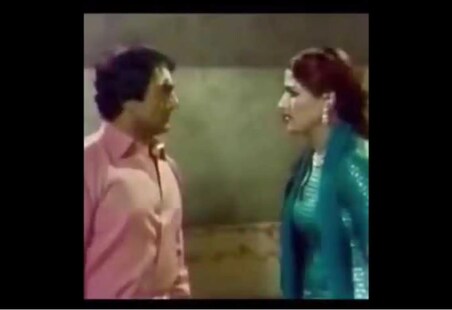 Valentine Day: ଏମିତି କେହି ପ୍ରପୋଜ୍ କରିଥିବା ଦେଖିଛନ୍ତି? VIDEO ଦେଖନ୍ତୁ, ହେଲେ ଟ୍ରାଇ କରନ୍ତୁ ନାହିଁ!