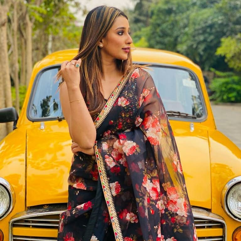  ଏହି ସମୟରେ ‘ବ୍ୟୋମକେଶ ବକ୍ସି’ ତାଙ୍କୁ ପ୍ରକୃତ ଅର୍ଥରେ ଚର୍ଚ୍ଚାକୁ ଆଣିଥିଲା ।